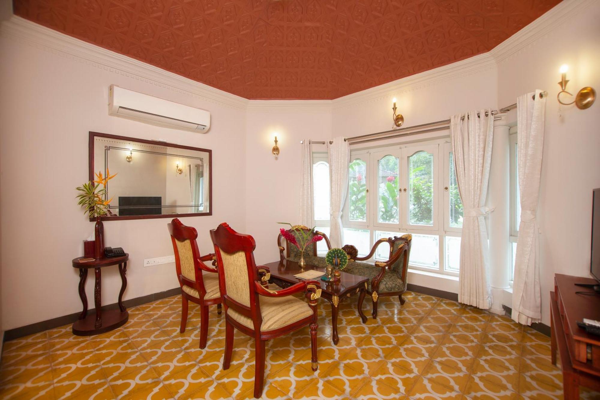 Kairali - The Ayurvedic Healing Village パルガート エクステリア 写真