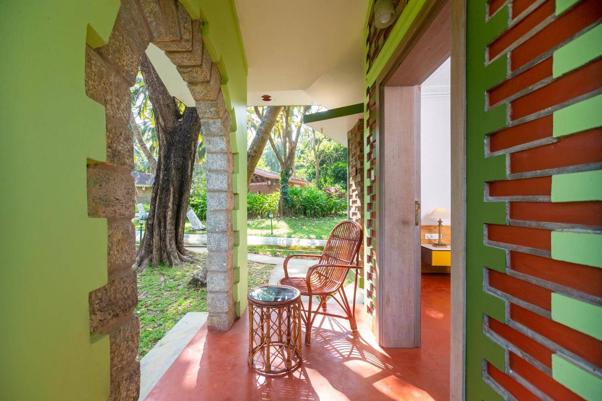 Kairali - The Ayurvedic Healing Village パルガート エクステリア 写真