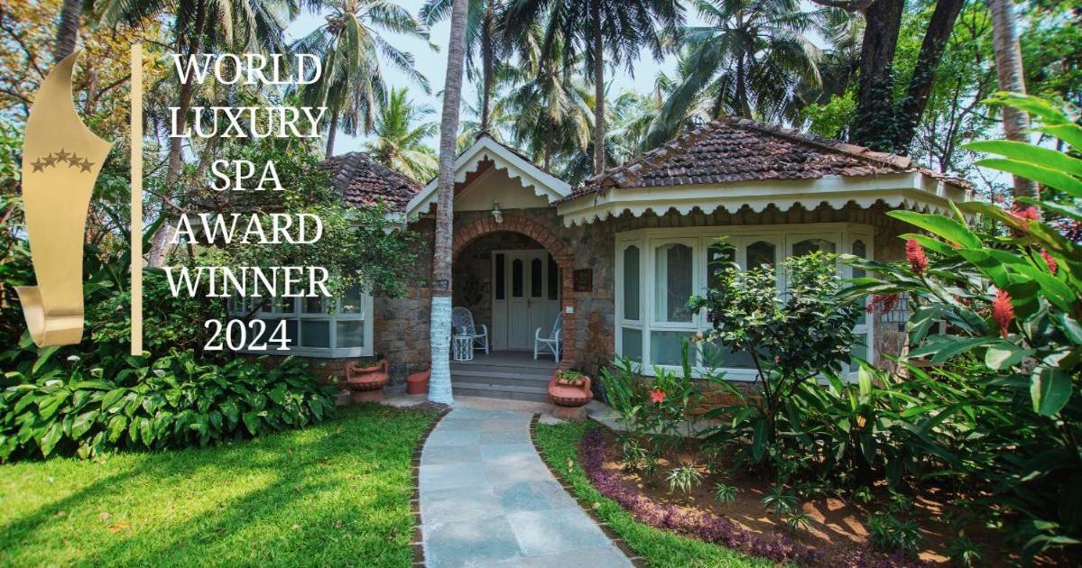 Kairali - The Ayurvedic Healing Village パルガート エクステリア 写真